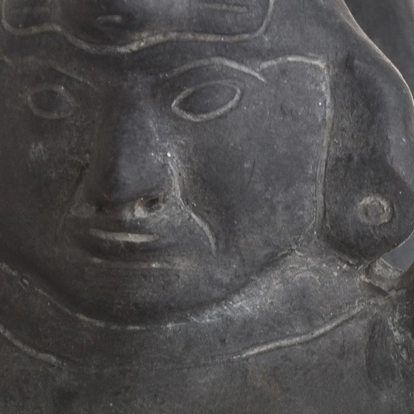 Anthropomorphic Chavin - ceramic vase - Art