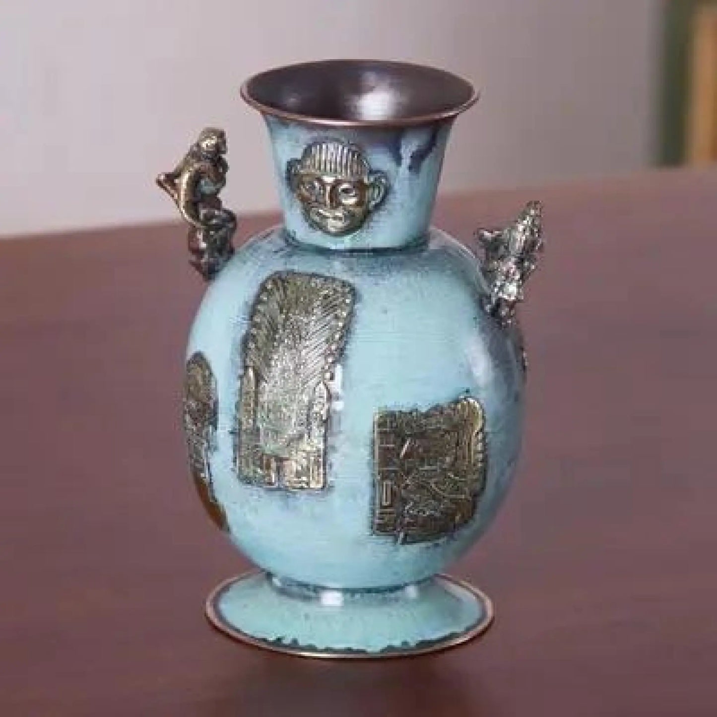 History of Warriors - copper and bronze vase - Art