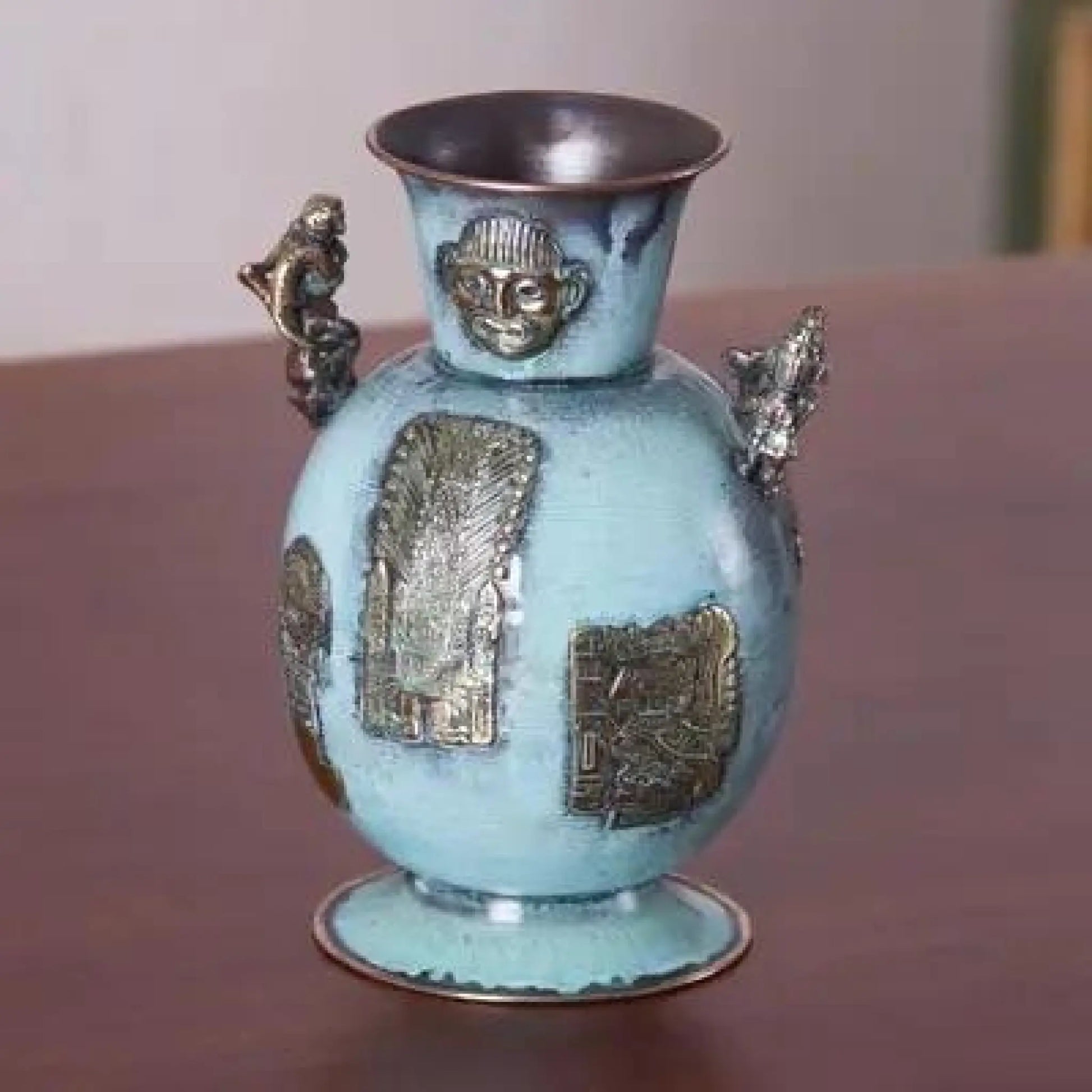 History of Warriors - copper and bronze vase - Art