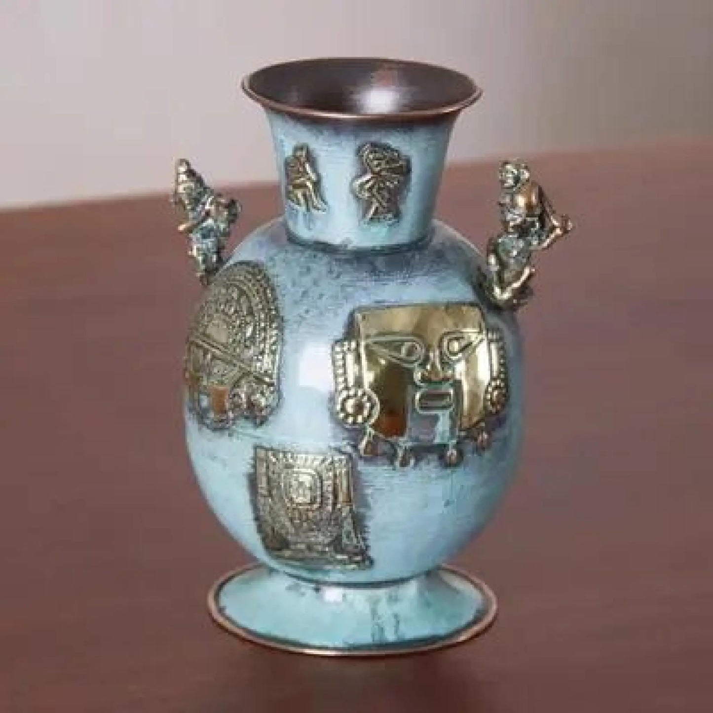 History of Warriors - copper and bronze vase - Art