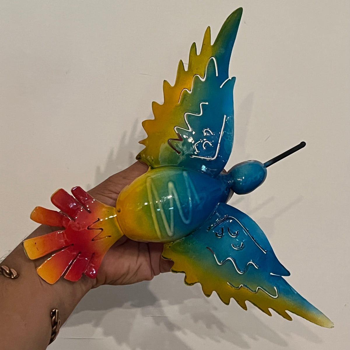 Garden Hummingbird - metal art