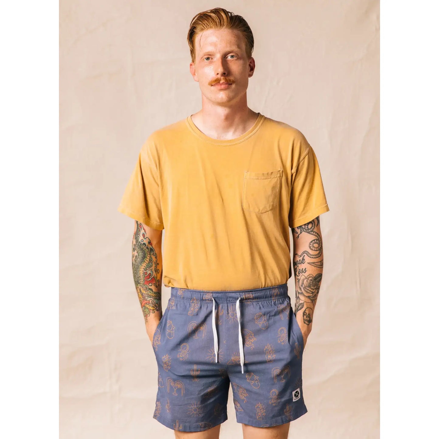 Adios Burritos - walk shorts - Medium - Clothes