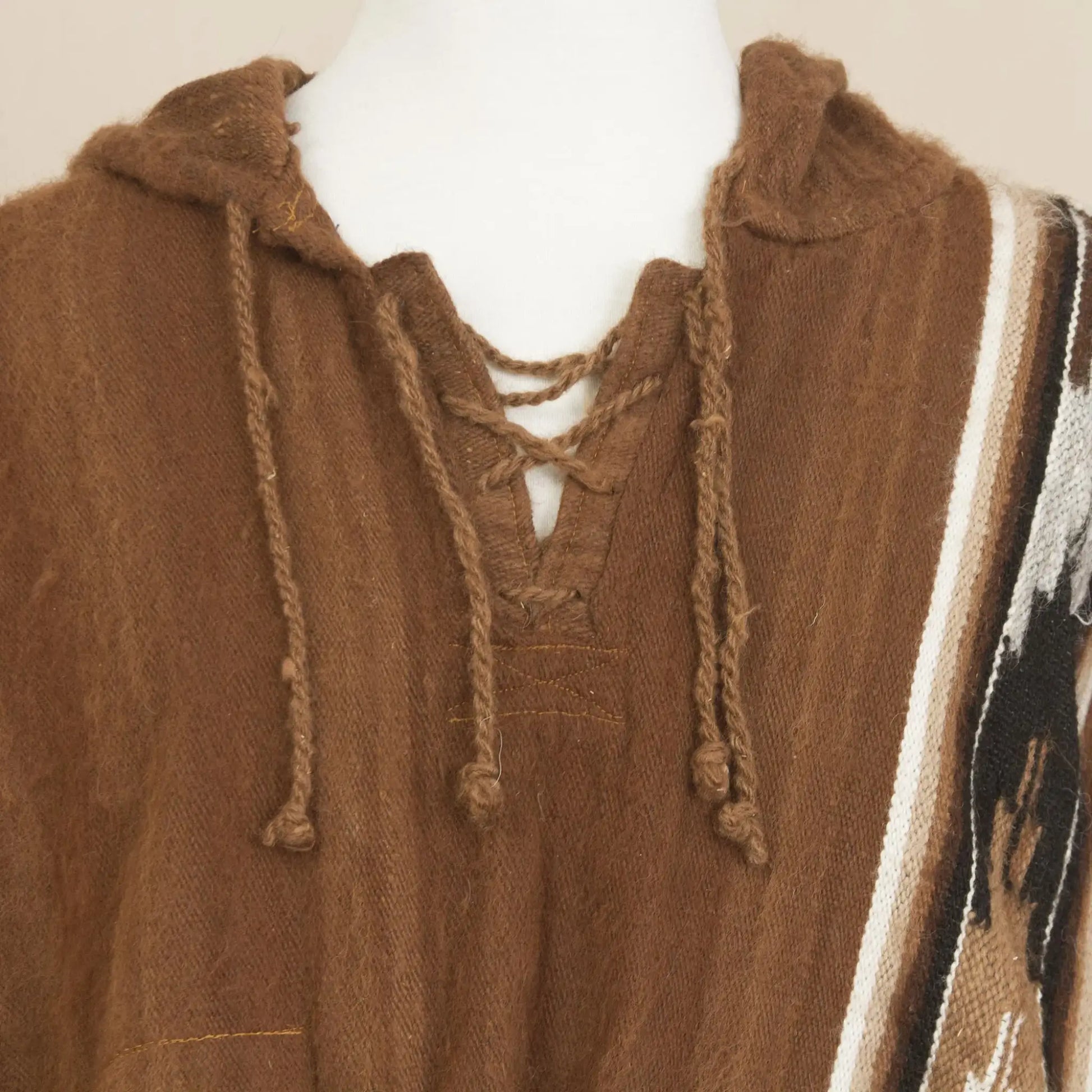 Andean Highland - alpaca wool poncho - Clothes