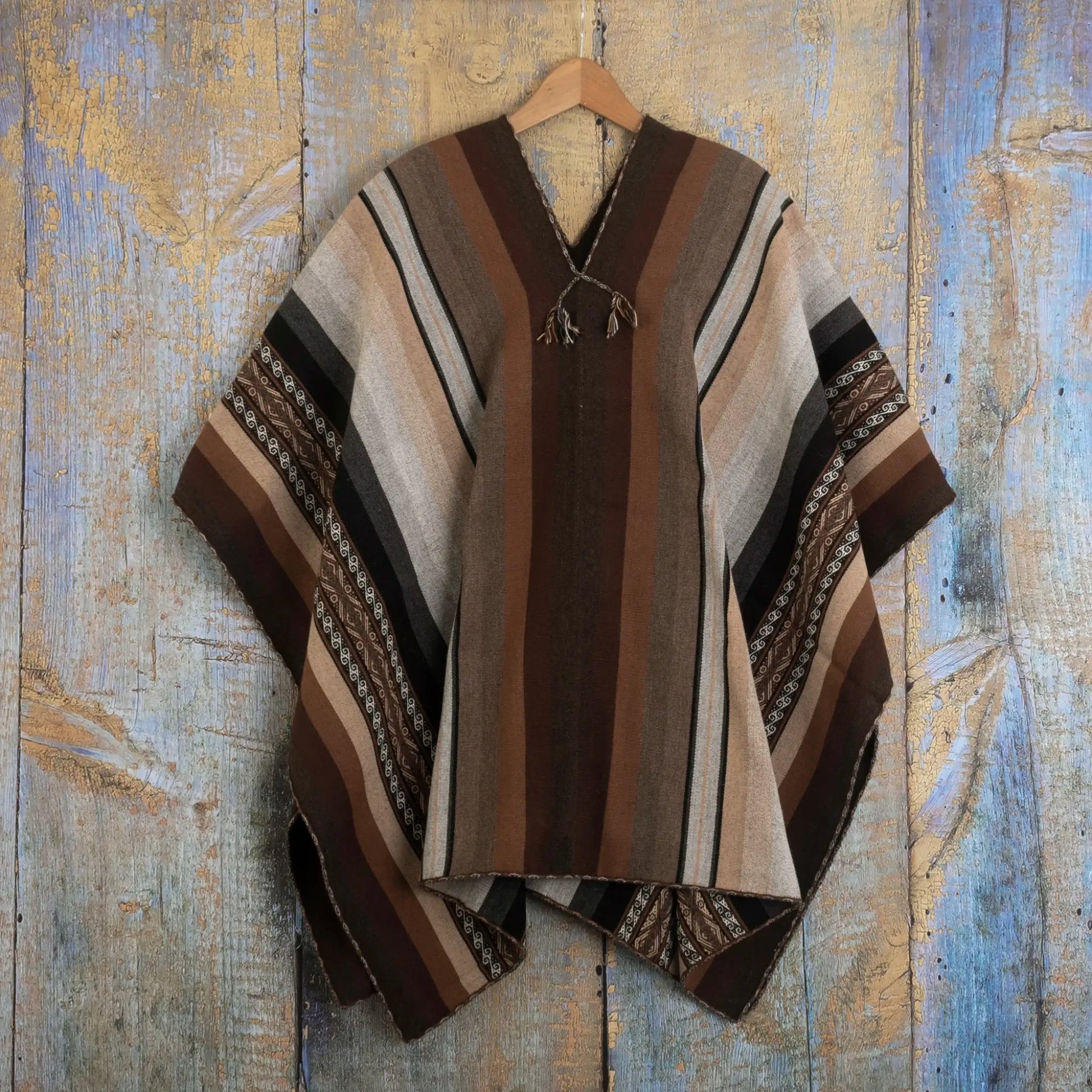 Chinchero Legacy - alpaca wool poncho - Clothes