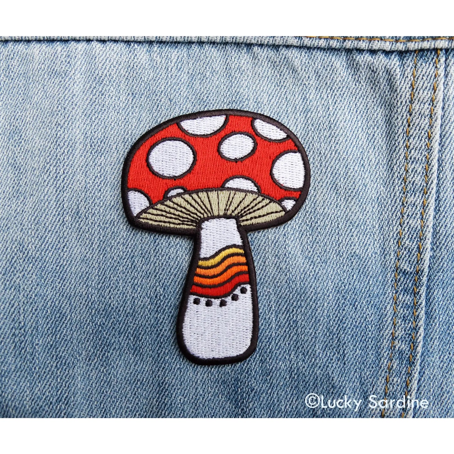 Mushroom Rainbow embroidered patch - Patch