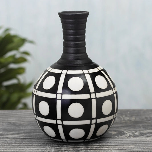 Chulucanas Squares - Ceramic Vase