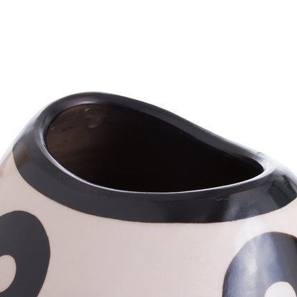 Chulucanas Spirit - Ceramic Vase