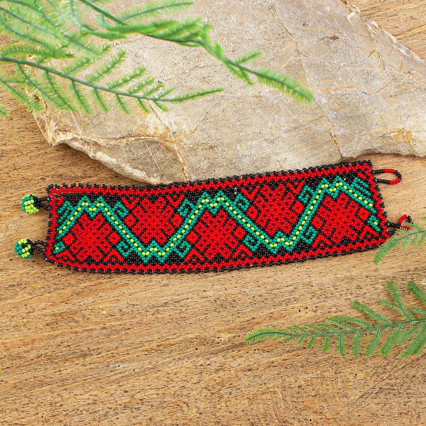 Wixarika Cactus - Huichol beaded bracelet - Jewelry