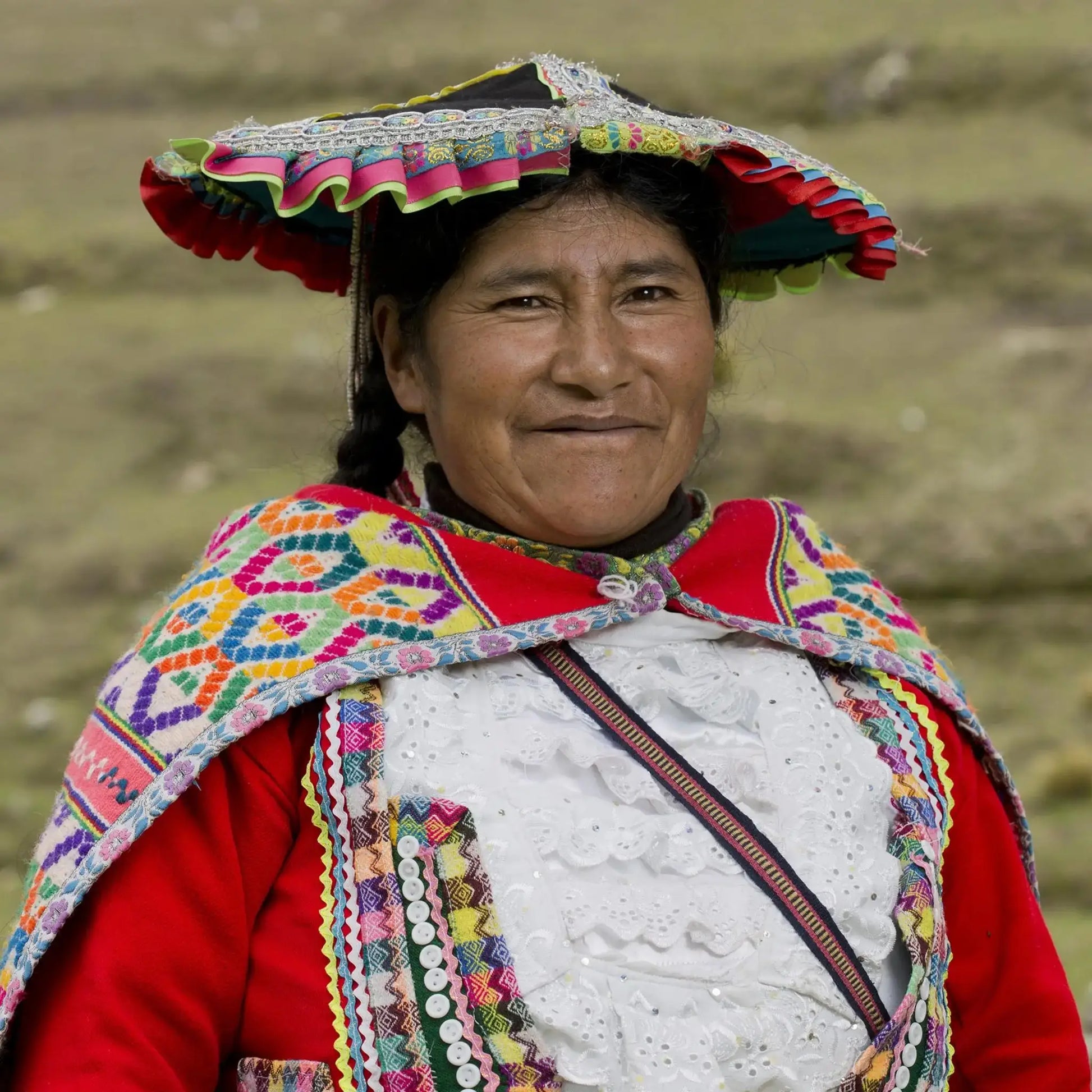 Peruvian Rainbow - Handloomed Multicolored Wool Clutch - Bag