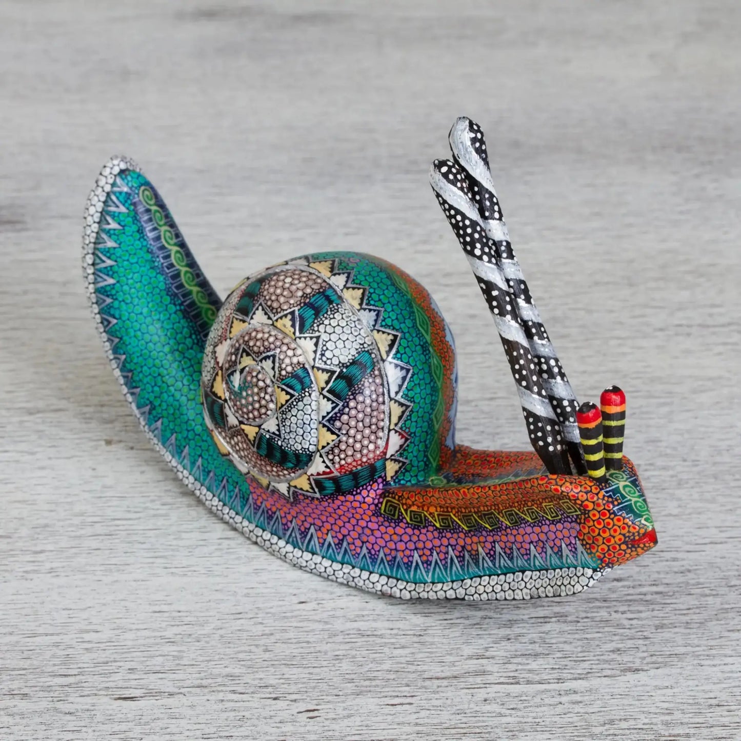Vibrant Snail - Hand-Painted Alebrije Wood Sculpture from